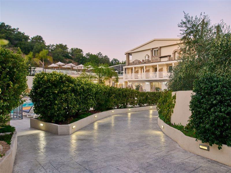 Mavrikos Hotel Plános 外观 照片