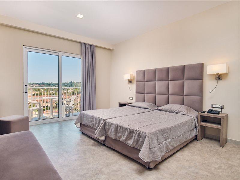 Mavrikos Hotel Plános 外观 照片