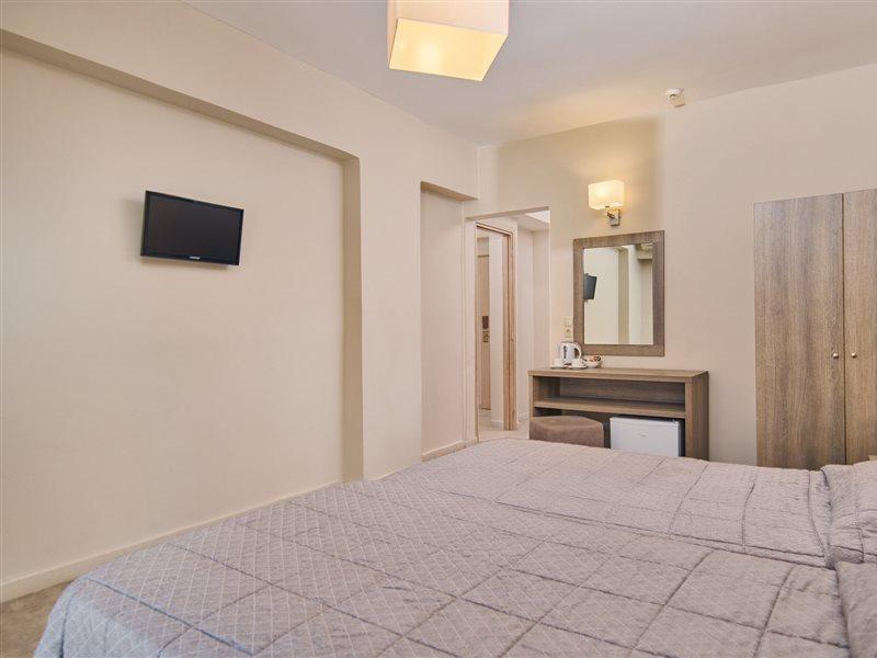 Mavrikos Hotel Plános 外观 照片