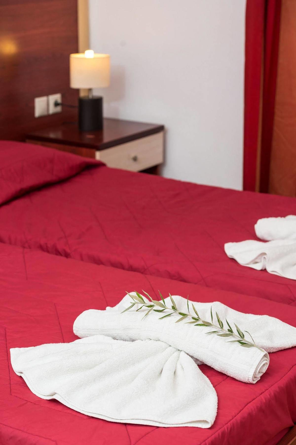 Mavrikos Hotel Plános 外观 照片