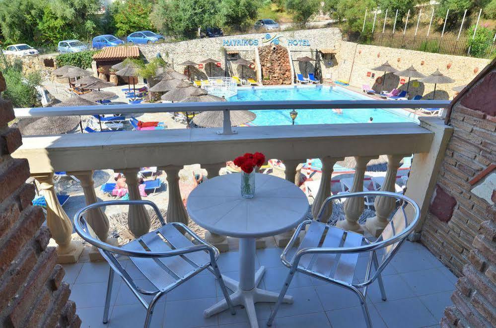 Mavrikos Hotel Plános 外观 照片
